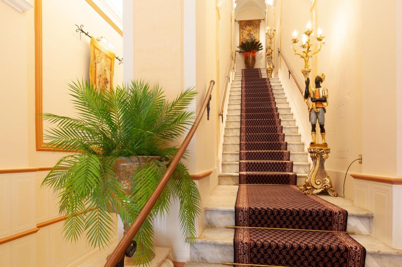 Residenza Antica Roma Hotel Luaran gambar