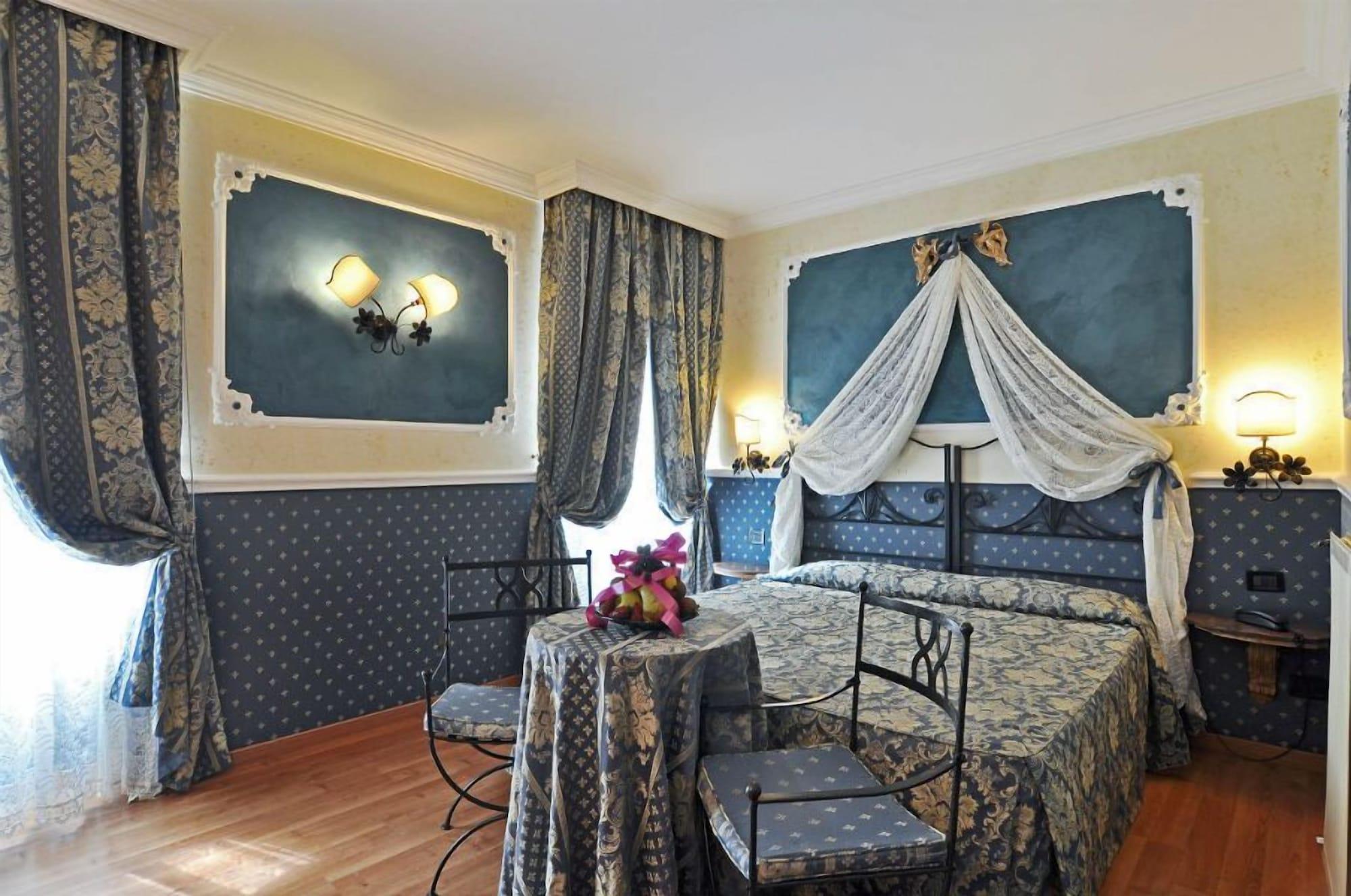 Residenza Antica Roma Hotel Luaran gambar