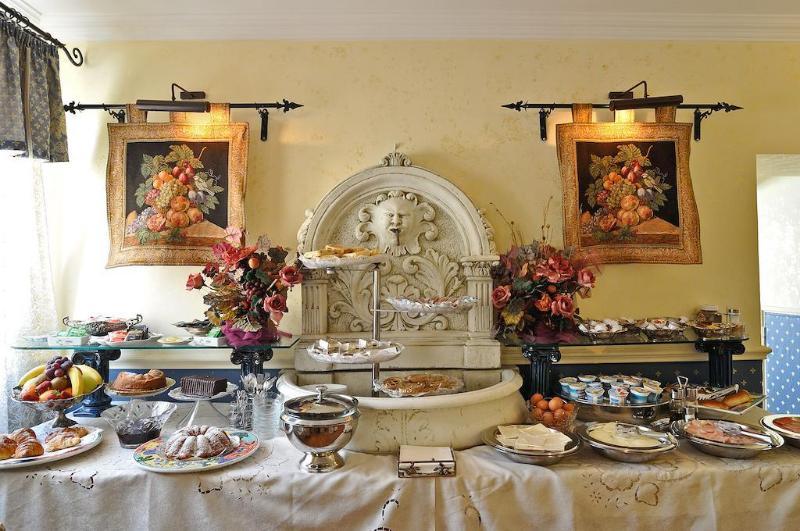 Residenza Antica Roma Hotel Luaran gambar